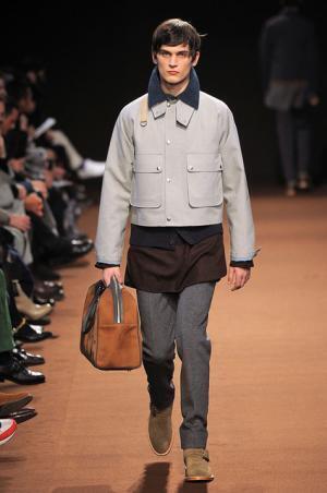 リラックスとフォークロアを調合したkolorらしいスタイル【2015-16秋冬メンズ】