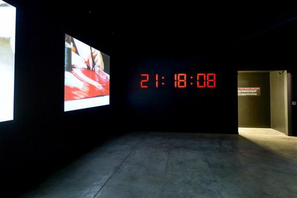 ニコラのルイ・ヴィトンの創造巡る展覧会第2弾、LAで開催。15SSショー体感