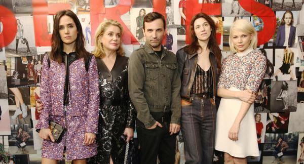 ニコラのルイ・ヴィトンの創造巡る展覧会第2弾、LAで開催。15SSショー体感