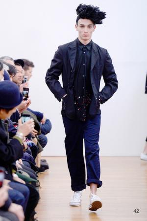 ストライプが織り成すフレッシュなコムデギャルソン・シャツ【2015-16秋冬メンズ】