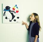 ペンギンと成長しよう！Suicaペンギン描いた坂崎千春が伊勢丹でアート作品を販売