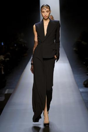 ゴルチエの“Oui”と言わせる61体のマリエ【15SSオートクチュール】