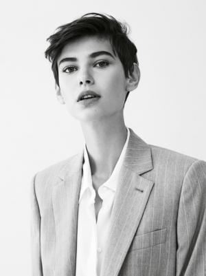 マックスマーラの新ジャケットコレクション、三越伊勢丹でポップアップショップ