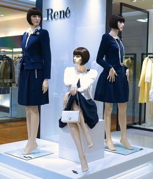 Reneが日本橋三越にオープン。レースやリボンで提案するエレガンスが人気