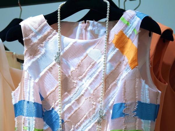 Reneが日本橋三越にオープン。レースやリボンで提案するエレガンスが人気