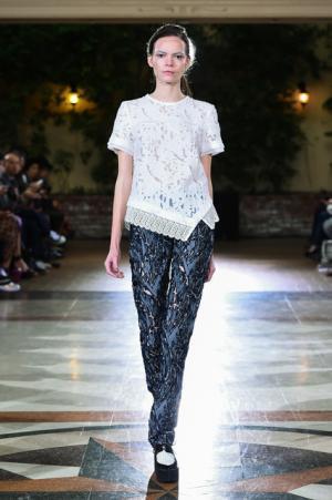 女子校出身デザイナーの“女子高生ルック”も！新宿伊勢丹に気鋭のクリエーター集結