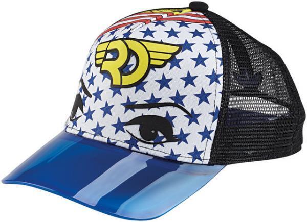 アディダスオリジナルスbyリタ・オラ、彼女の積極性や楽天主義をアメコミ表現