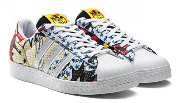 アディダスオリジナルスbyリタ・オラ、彼女の積極性や楽天主義をアメコミ表現