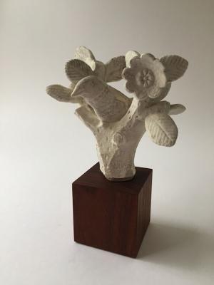 陶芸家・鹿児島睦のレアコレクションが新宿伊勢丹に集結。“壁の鳥”先行販売