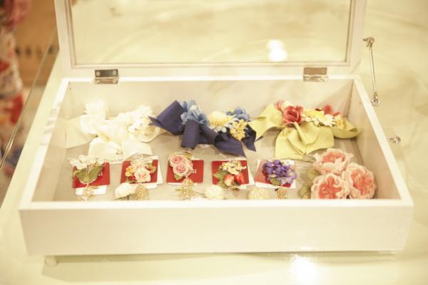 花柄男子が流行る？ももクロが新宿伊勢丹でピンクハウスとのコラボを語る