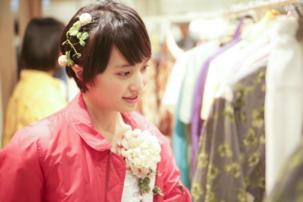 花柄男子が流行る？ももクロが新宿伊勢丹でピンクハウスとのコラボを語る