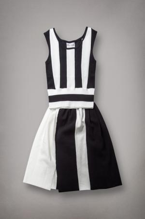 「イセタンサローネ」オープニングは白と黒で。HYKE、mame、タロウホリウチらと限定品