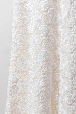 「イセタンサローネ」オープニングは白と黒で。HYKE、mame、タロウホリウチらと限定品