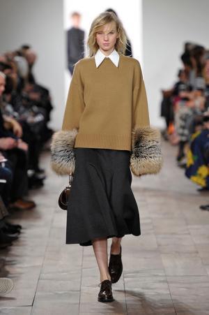 ロマンティックでグラマラス。昼夜のストーリーを描いたマイケル・コース【2015-16秋冬ウィメンズ】