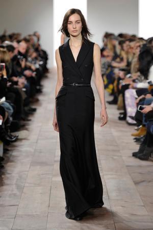 ロマンティックでグラマラス。昼夜のストーリーを描いたマイケル・コース【2015-16秋冬ウィメンズ】