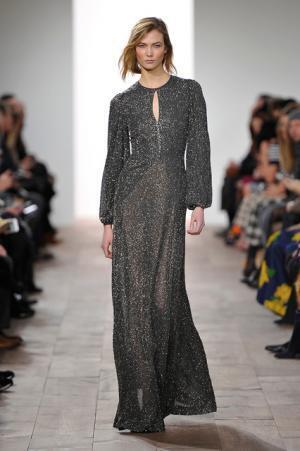 ロマンティックでグラマラス。昼夜のストーリーを描いたマイケル・コース【2015-16秋冬ウィメンズ】