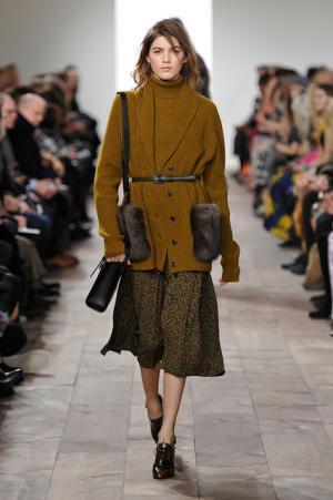 ロマンティックでグラマラス。昼夜のストーリーを描いたマイケル・コース【2015-16秋冬ウィメンズ】