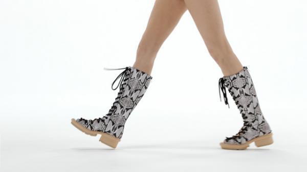 フットモデルの実体験をのぞき見、フィリップリムからフットウエアのショートフィルム