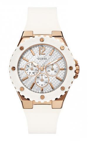 GUESS国内初路面店、心斎橋にオープン、限定ウォッチも