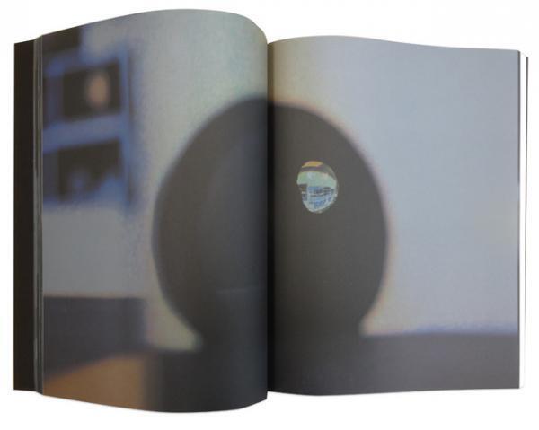 フォンダシオンルイ・ヴィトンで開催、オラファー・エリアソン展カタログ【NADiffオススメBOOK】