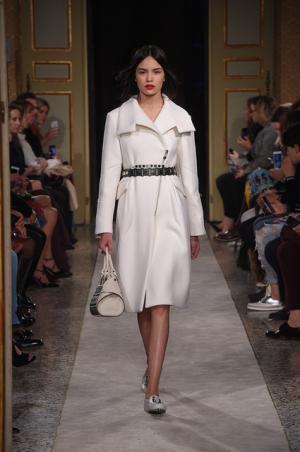 トッズが見せるリアルな装飾テクニック【2015-16秋冬ウィメンズ】