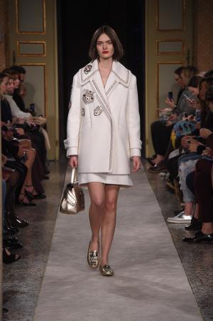 トッズが見せるリアルな装飾テクニック【2015-16秋冬ウィメンズ】