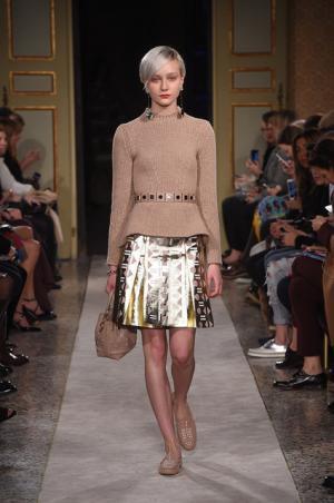 トッズが見せるリアルな装飾テクニック【2015-16秋冬ウィメンズ】