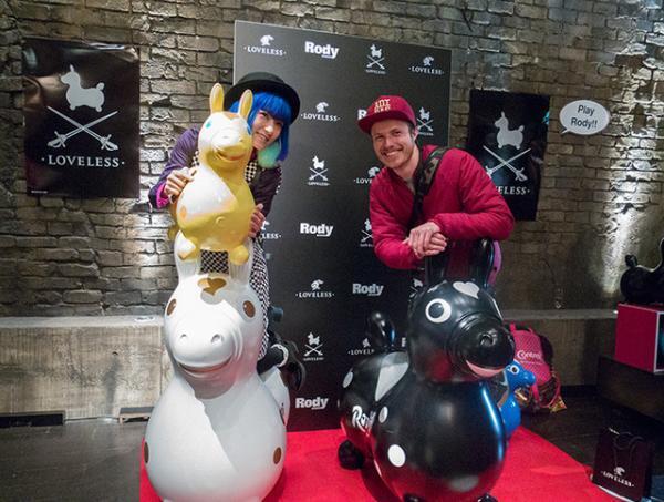 ラブレスとロディがコラボ。ヒョウ柄ぬいぐるみ、バッグなど限定アイテム