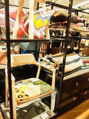 百貨店初、東信の花屋。新宿伊勢丹リビングフロアリモデルグランドオープン