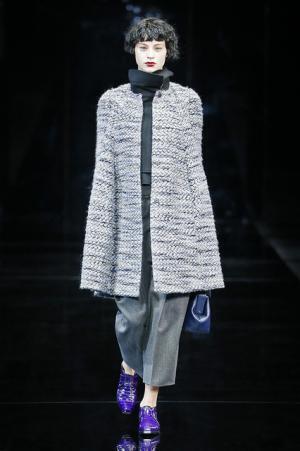 ラッフル揺れるエンポリオアルマーニの宝石の間【2015-16秋冬ウィメンズ】