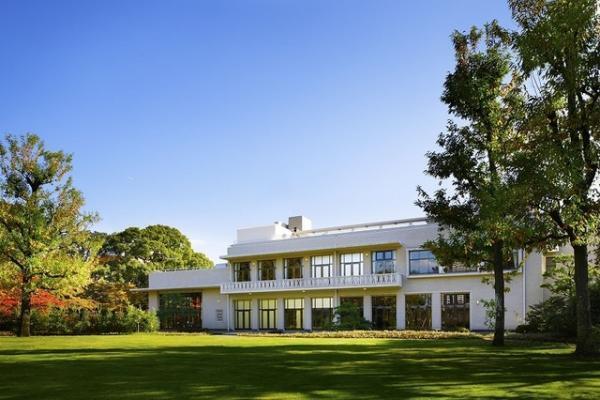 4千坪のガーデンから眺める「桜の通り抜け」、 ザ・ガーデンオリエンタル大阪で桜祭り