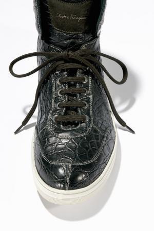 フェラガモ、伊勢丹メンズでスニーカーの受注会イベントを開催