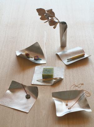 新宿伊勢丹で“おとなのお花見会”。「にっぽん てならい堂」とコラボした10種類のワークショップ