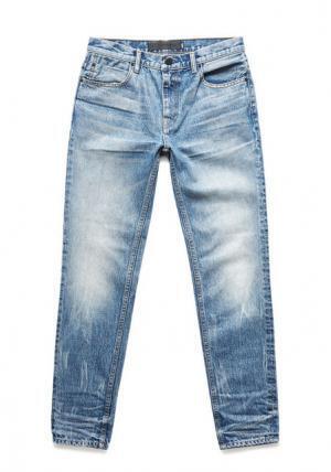 アレキサンダーワンが新宿で半年間のポップアップ。新デニムラインや限定Tシャツ販売