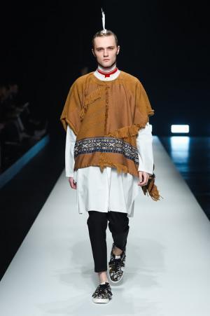 ヨシオクボ、東京をサバイブするためのリアルスタイル【16-17AWメンズ】