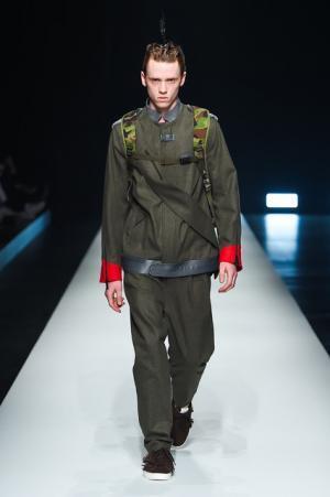 ヨシオクボ、東京をサバイブするためのリアルスタイル【16-17AWメンズ】