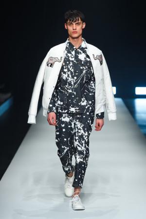 ヨシオクボ、東京をサバイブするためのリアルスタイル【16-17AWメンズ】