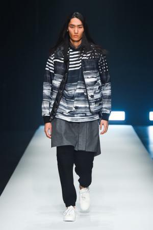 ヨシオクボ、東京をサバイブするためのリアルスタイル【16-17AWメンズ】