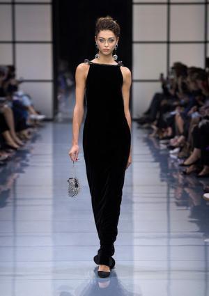 ジョルジオ アルマーニ プリヴェ、リーンに魅せる究極な美とバランス【2016-17秋冬クチュール】