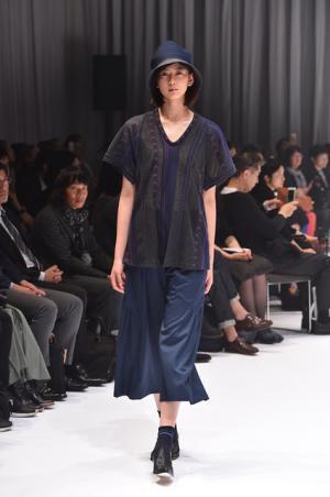 「うつくし」ものに心ほぐれる。古きものから美を紡ぐmatohuの眼差し【2017春夏ウィメンズ】