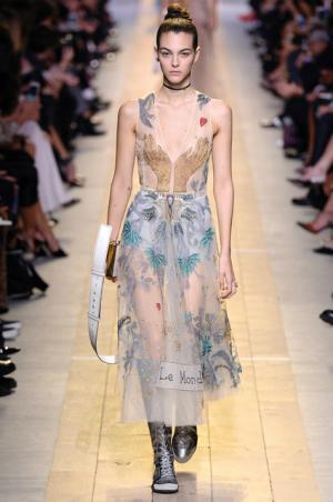 ディオールが新宿伊勢丹でメイクイベントを開催！"モダン フェミニティ"を表現した限定コレクションを体験