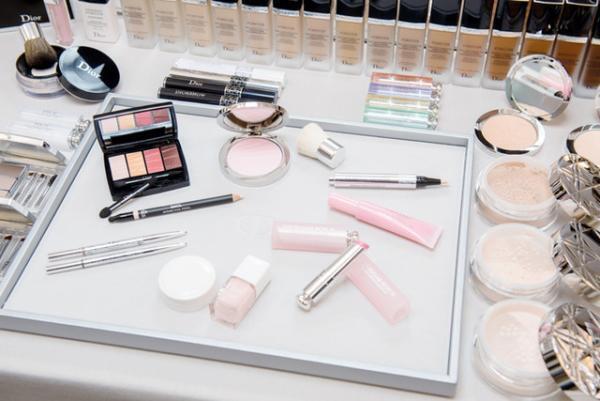 ディオールが新宿伊勢丹でメイクイベントを開催！"モダン フェミニティ"を表現した限定コレクションを体験