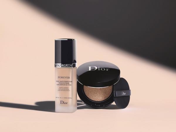 ディオールから初のロングラスティングクッションファンデが登場、一塗りでフレッシュマットな肌
