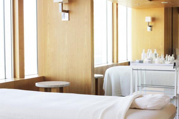 地上約180メートルで非日常な極上スパ体験、パーク ハイアット 東京「パーク シエスタ」【癒しをチャージするスパ】