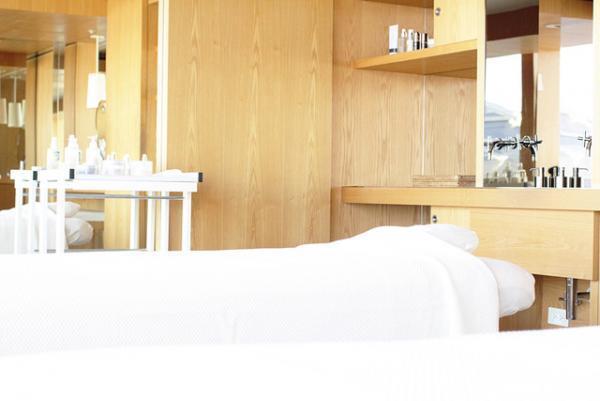 地上約180メートルで非日常な極上スパ体験、パーク ハイアット 東京「パーク シエスタ」【癒しをチャージするスパ】