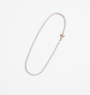 ミキモトがアーティスト小松宏誠とコラボレーション。新宿伊勢丹に桜をイメージした美しい空間が出現