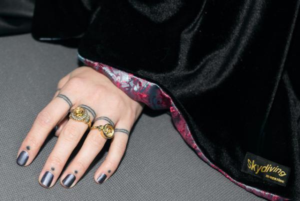 天国の百貨店「ナハハデパートメントストア」が表参道に出現。アートユニットskydiving magazineがポップアップ