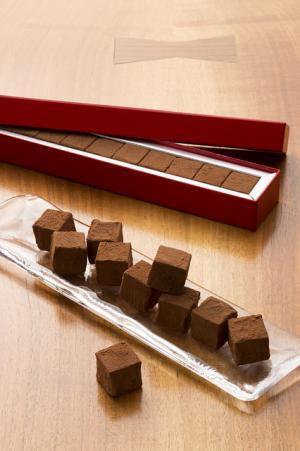 カカオの個性を楽しむ大人のショコラスイーツ、ハイアット リージェンシーのバレンタイン