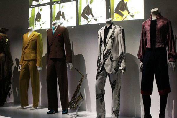 デヴィッド・ボウイの哲学に触れる、大回顧展「DAVID BOWIE is」がついに日本へ！【レポート】