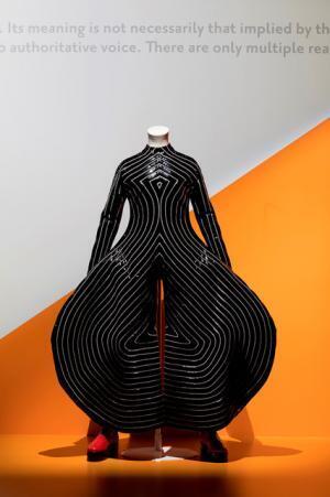 二階堂ふみが語る「DAVID BOWIE is」の見どころ、“ずっと追い続けたい人”とボウイへの愛を告白